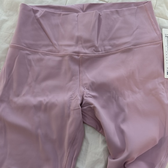 NWT Lululemon Aligns Size 14 - Picture 4 of 6